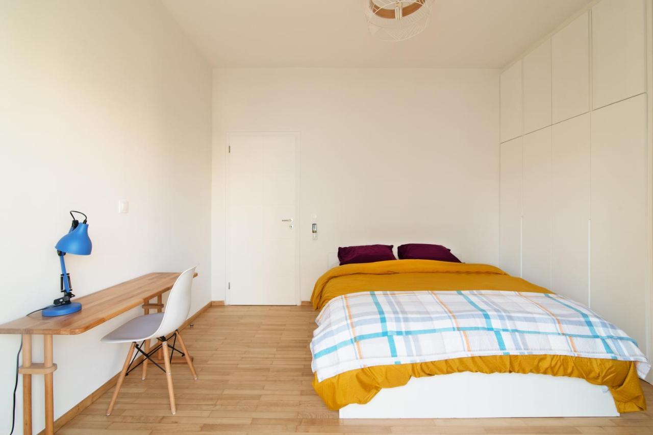 Luxury 1-Bedroom Apartment By The Sea In Athens Ngoại thất bức ảnh