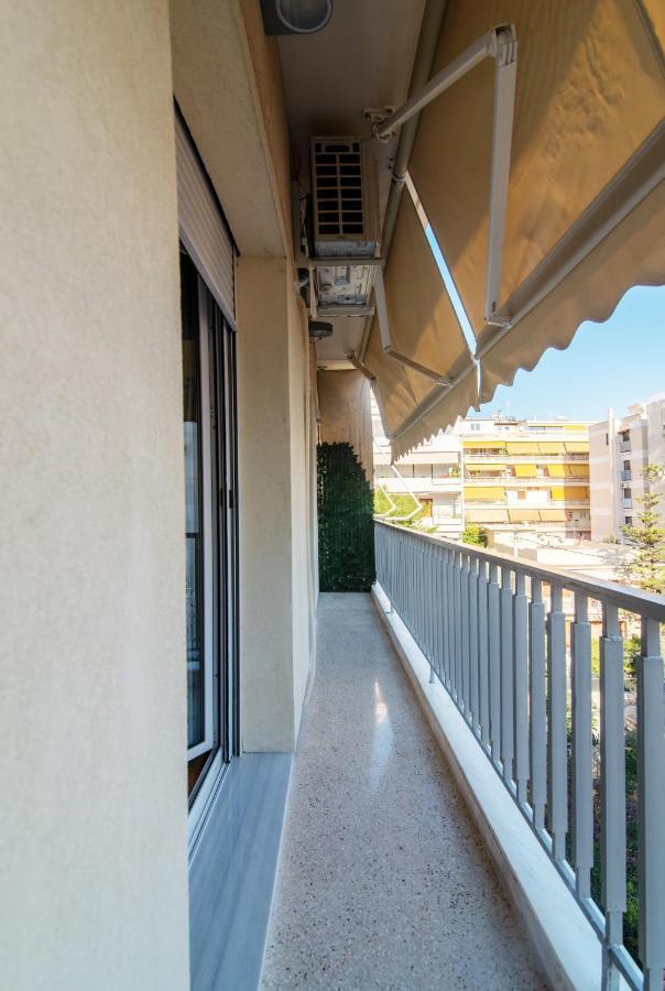 Luxury 1-Bedroom Apartment By The Sea In Athens Ngoại thất bức ảnh